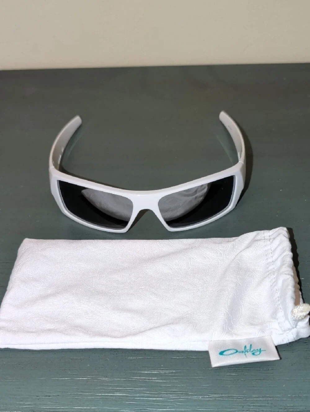 Oakley Gascan Sunglasses - Pre-owned -Excellent Condition